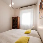 Casa Fuori Casa - 200 Mt Dal Casello Autostradale, Parcheggio Gratuito, Garage Moto