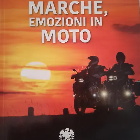Panzió Casa Fuori Casa - 200 Mt Dal Casello Autostradale, Parcheggio Gratuito, Garage Moto Senigallia
